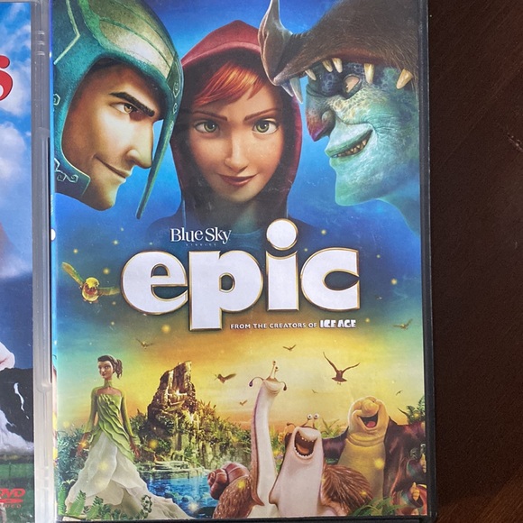 Kids DVDs-megamind, veggie tales Easter, milo and Otis, Epic - used, but good! - Picture 5 of 5